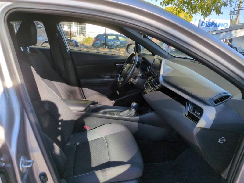 TOYOTA C-HR d’occasion à vendre à NÎMES chez SNMA (Photo 17)