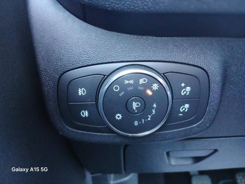 FORD Fiesta d’occasion à vendre à NÎMES chez SNMA (Photo 15)