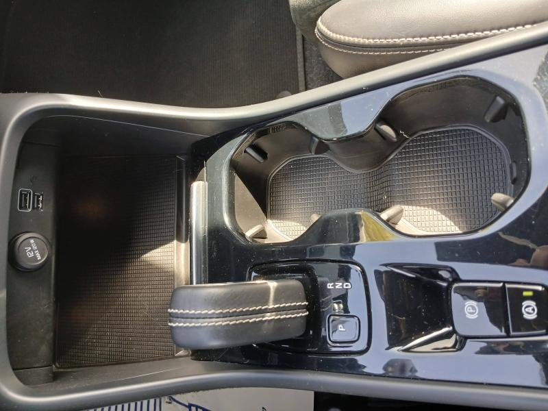 VOLVO XC40 d’occasion à vendre à NÎMES chez SNMA (Photo 11)