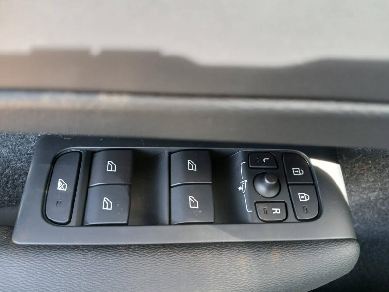 VOLVO XC40 d’occasion à vendre à NÎMES chez SNMA (Photo 14)